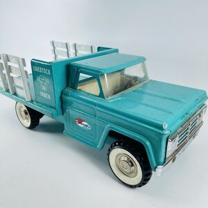Vintage Structo Farms Pressed Steel Livestock Truck Teal Removable Stake Slats
